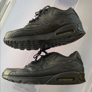 listing-status-banner